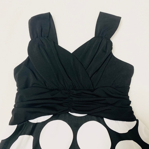 Black and White Polka Dot Dress - Picture 3 of 5